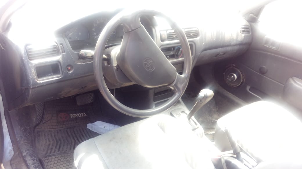  Toyota TERCEL 1999    EN DESARME